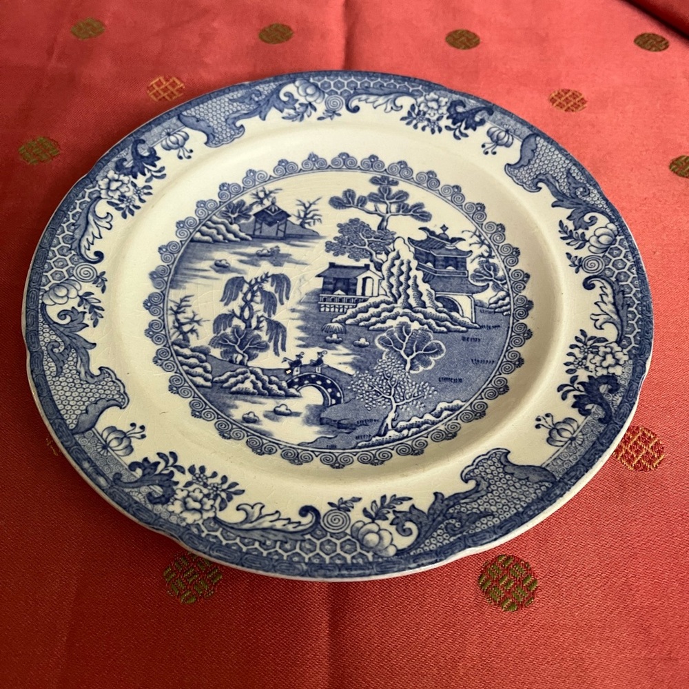 MASON’S BLUE WILLOW ANTIQUE IRONSTONE SALAD PLATE